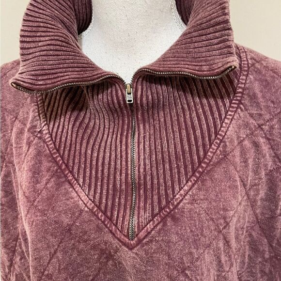 NWT
Free People Shiloh Quilted Sweatshirt Pullover Zip
Swing Hi Lo plum  size M - Picture 3 of 8